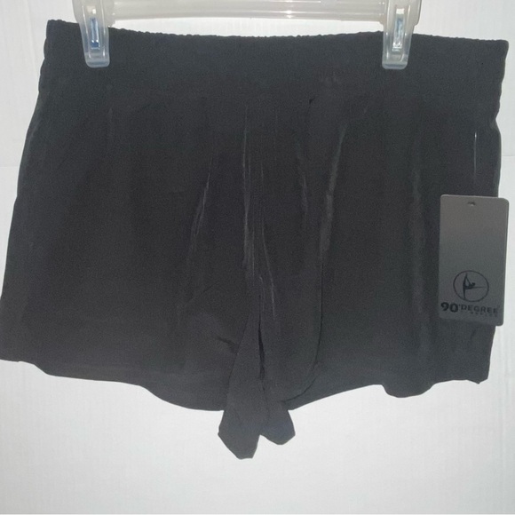 90 Degree By Reflex Pants - 90 degrees black shorts with pockets & liner